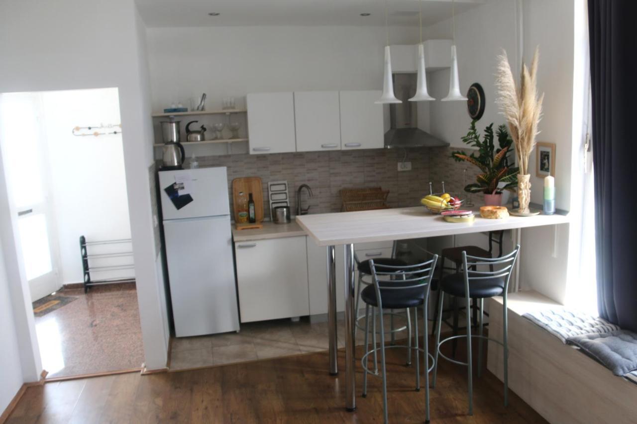 Cosy Apartment - 10 Minutes Walk To Sea Задар Екстериор снимка
